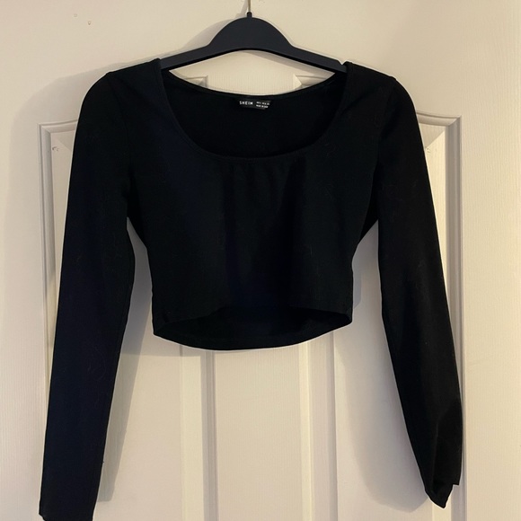 SHEIN Black Cropped Long Sleeve - Picture 1 of 3